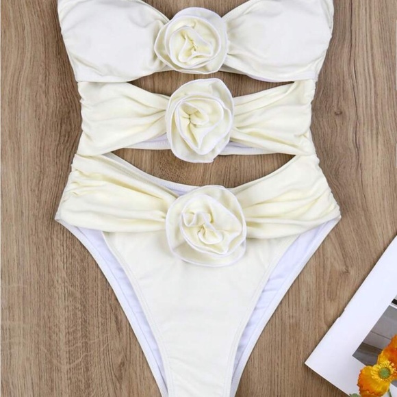 2/15$ Shein bikini bundle - Picture 6 of 6